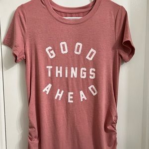 ‘Good Things Ahead’ Maternity Graphic Tee